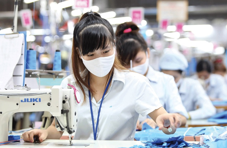 Tuyển dụng công nhân đứng máy